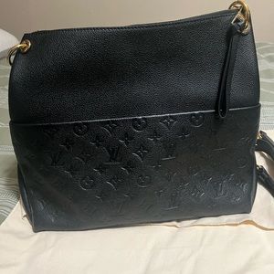 Louis Vuitton purse